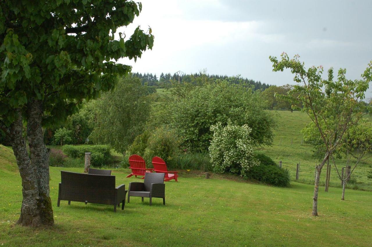 B&B La Maison Des Collines Autour Chambres D'Hotes La Chapelle  エクステリア 写真