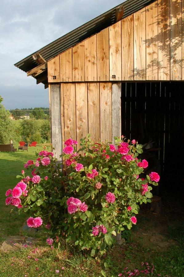 B&B La Maison Des Collines Autour Chambres D'Hotes La Chapelle  エクステリア 写真